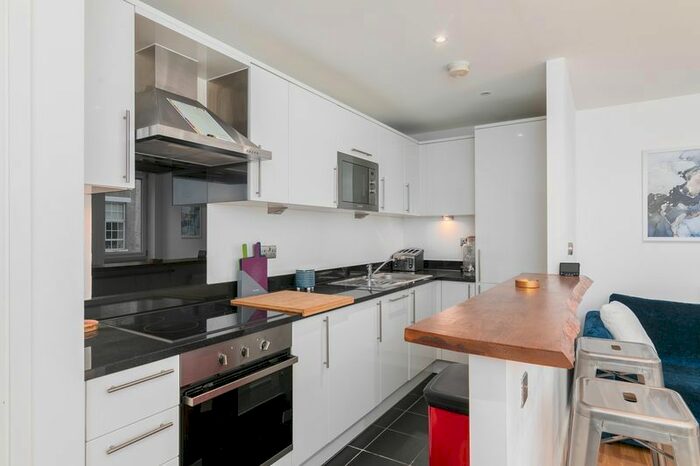 1 Bedroom Flat To Rent In Lett Road, London, SW9