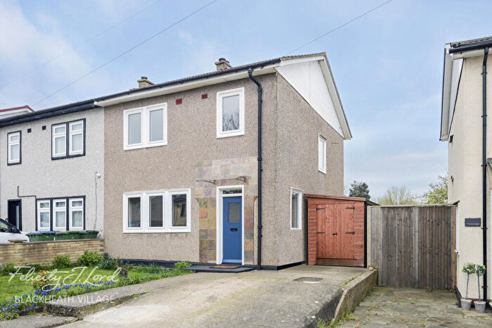 3 Bedroom Semi Detached House For Sale In Holburne Road, London, SE3