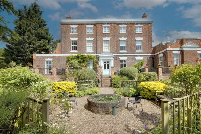 1 Bedroom Flat For Sale In The Manor House, Woodgates Lane, North Ferriby, HU14