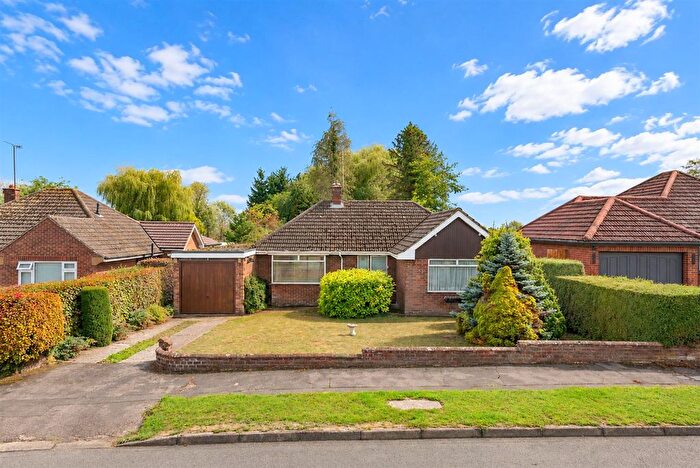 2 Bedroom Detached Bungalow For Sale In Church Lane, Eaton Bray, Bedfordshire, LU6