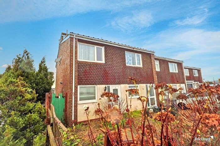 2 Bedroom End Of Terrace House For Sale In North Boundary Road, Brixham, TQ5