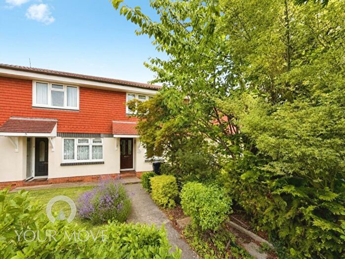 2 Bedroom Terraced House For Sale In Turner Court, Dartford, Kent, DA1