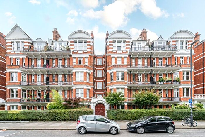 2 Bedroom Flat To Rent In Prince Of Wales Drive London, SW11