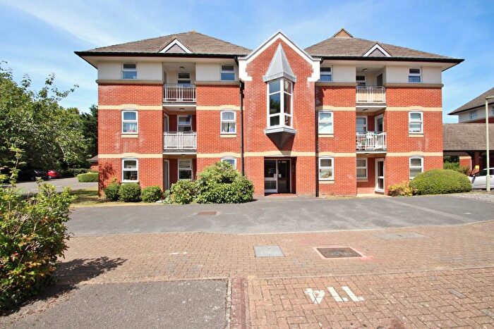 2 Bedroom Apartment To Rent In Jackman Close, Abingdon, OX14