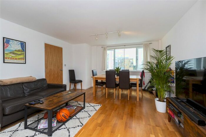 1 Bedroom Flat To Rent In Liverpool Road, Angel, Islington, London, N1