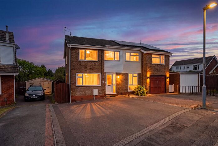 3 Bedroom Semi-Detached House For Sale In Beaumaris Crescent, Loughborough, LE12