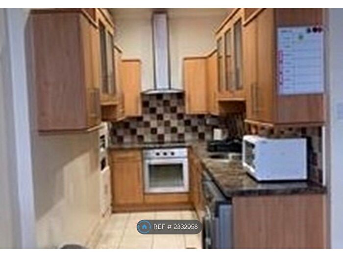 1 Bedroom Flat To Rent In Mary Street, Port Glasgow, PA14