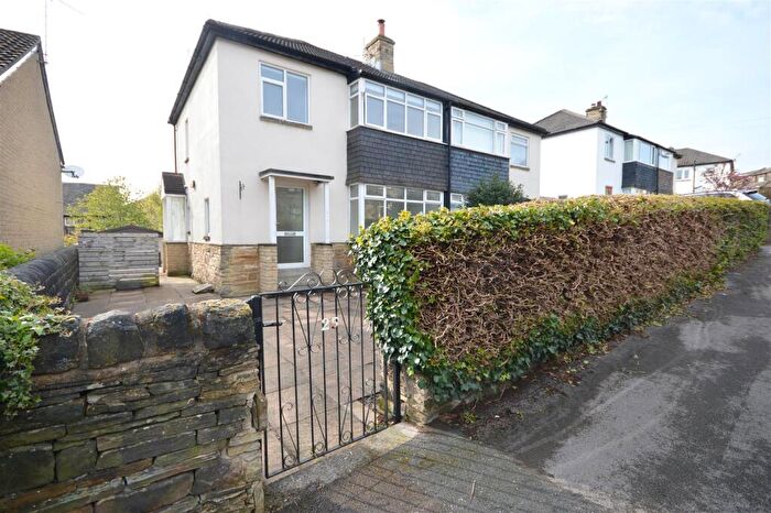 3 Bedroom Semi-Detached House For Sale In Clarke Street, Calverley, Leeds, West Yorkshire., LS28