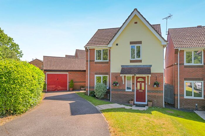 3 Bedroom Detached House For Sale In Lewis Way, Thornwell, Chepstow, NP16