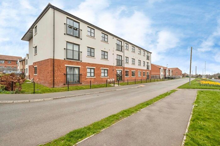 2 Bedroom Apartment For Sale In Meadow Walk, Maltby, Rotherham, S66