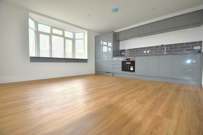 2 Bedroom Apartment To Rent In Copnor Road, Portsmouth, PO3