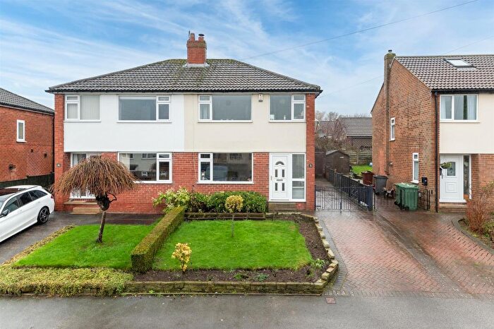 3 Bedroom Semi Detached House For Sale In Wrenbeck Drive, Otley, LS21