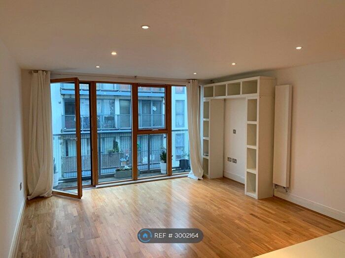 1 Bedroom Flat To Rent In Paradise Park, London, E5