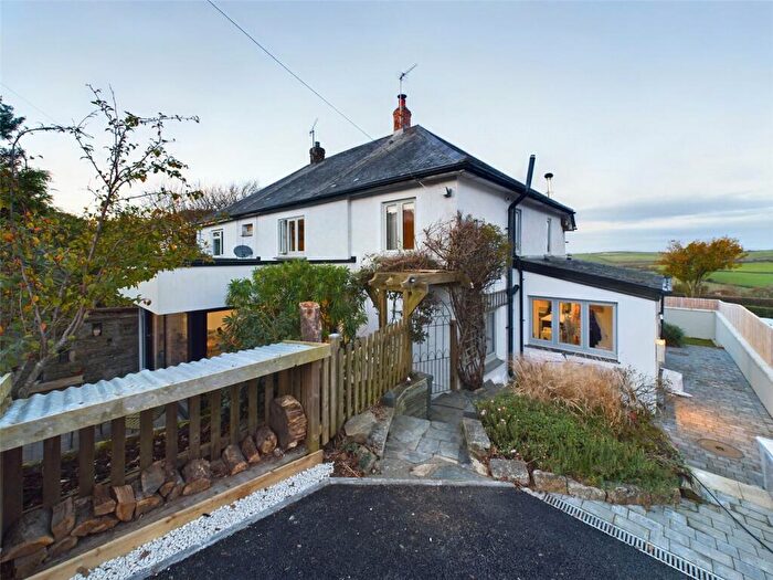 3 Bedroom Semi-Detached House For Sale In Crackington Haven, Bude, EX23