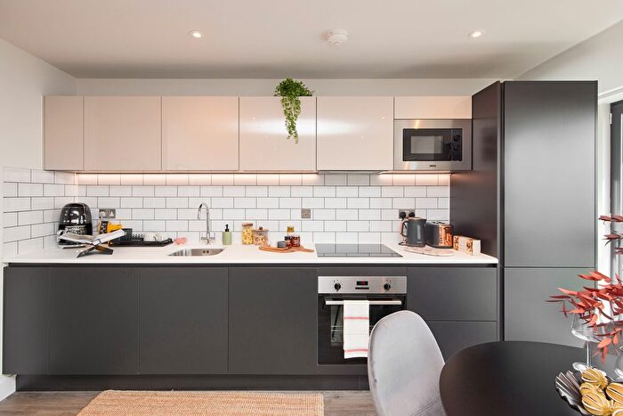 2 Bedroom Flat To Rent In Ryland Street, Birmingham, B15