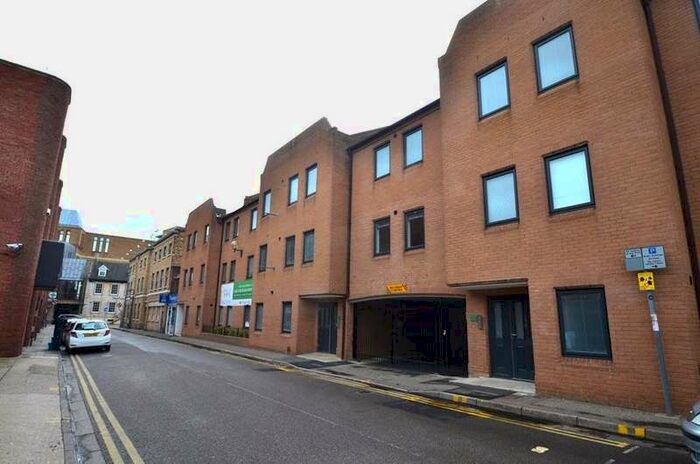 2 Bedroom Flat To Rent In Central Court North Street, Peterborough, PE1