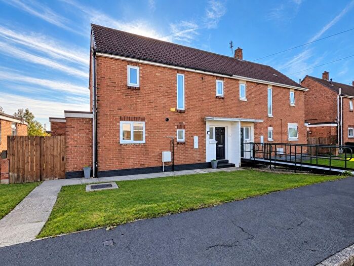 3 Bedroom Semi-Detached House For Sale In Oakdene Road, Fishburn, TS21