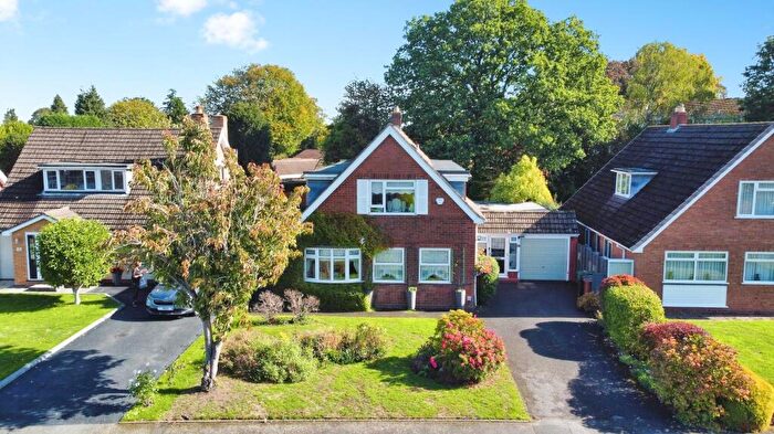 3 Bedroom Detached House For Sale In Redlands Way, Sutton Coldfield, B74