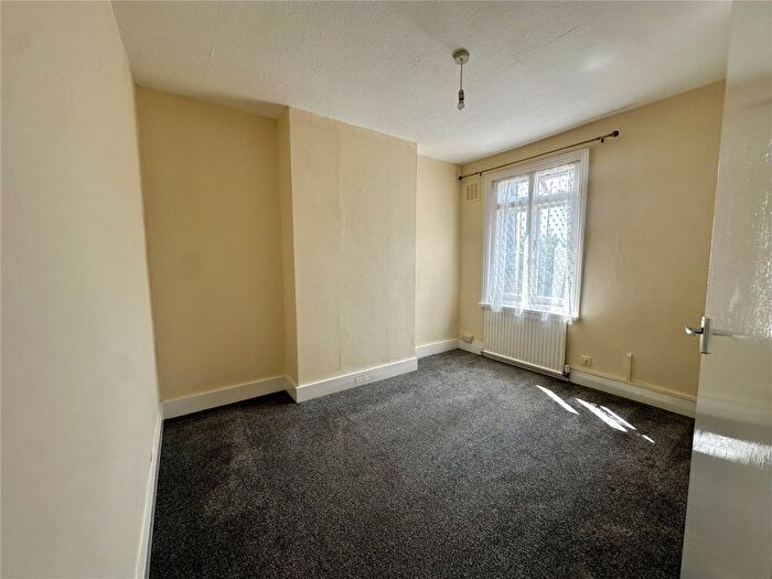 1 Bedroom Flat To Rent In Ulverscroft Road, London, SE22