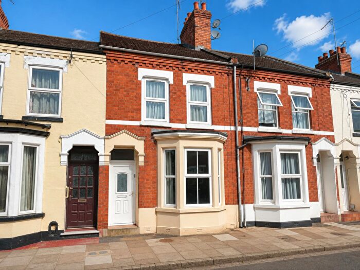 4 Bedroom Terraced House For Sale In Clarke Road, Abington, Northampton, NN1