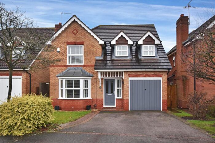 4 Bedroom Detached House For Sale In Lilburne Close, Newark, NG24