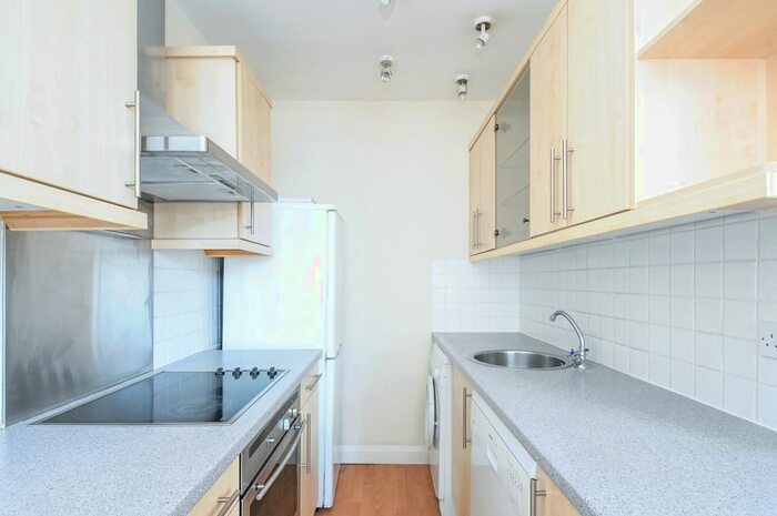 1 Bedroom Flat To Rent In Comeragh Road, London, W14
