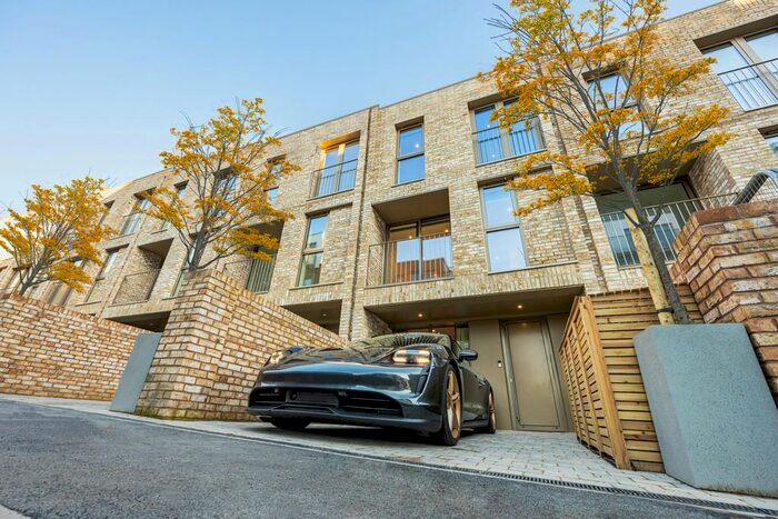 4 Bedroom Town House To Rent In Snell Street (Lo), New Islington, Manchester, M4