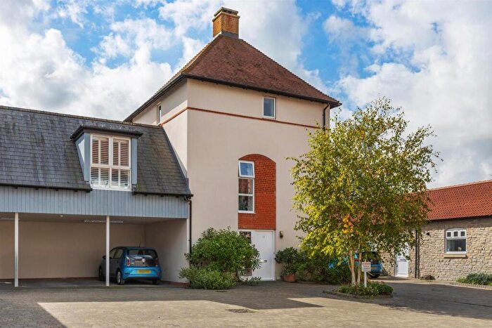 3 Bedroom Link Detached House For Sale In Red Cow Lane, Dorchester, DT1