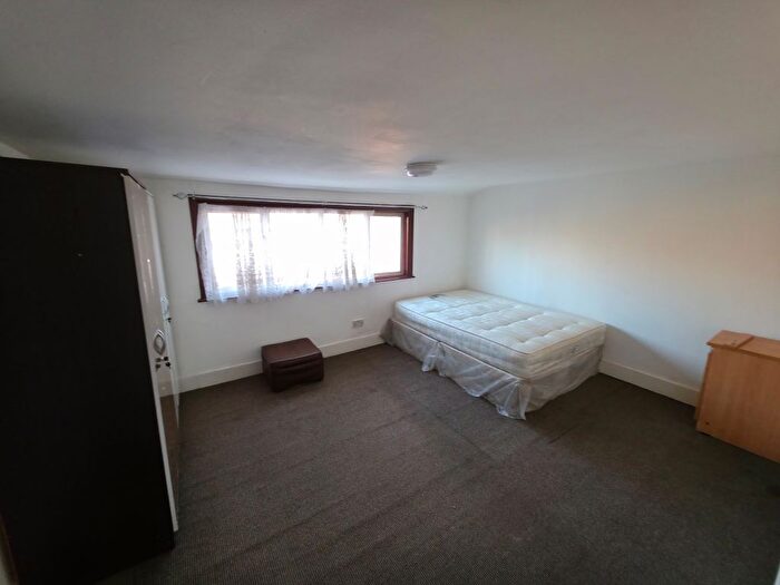 1 Bedroom Flat To Rent In Hackney Road, Hackney, Bethnal Green Whitechapel, E3