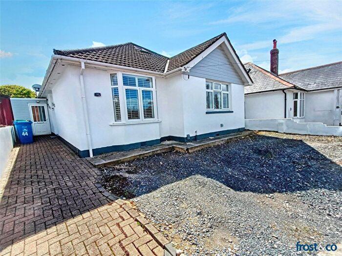 4 Bedroom Bungalow For Sale In Alexandra Road, Alexandra Park, Poole, Dorset, BH14