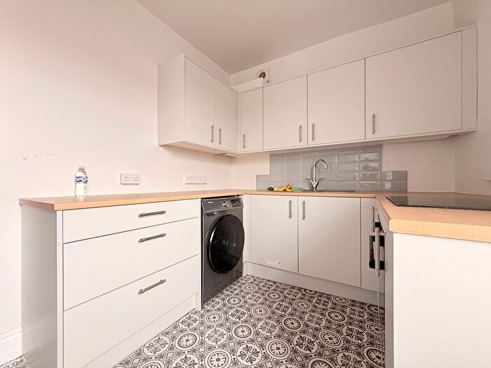 1 Bedroom Flat To Rent In Bridge Street, Belper, DE56