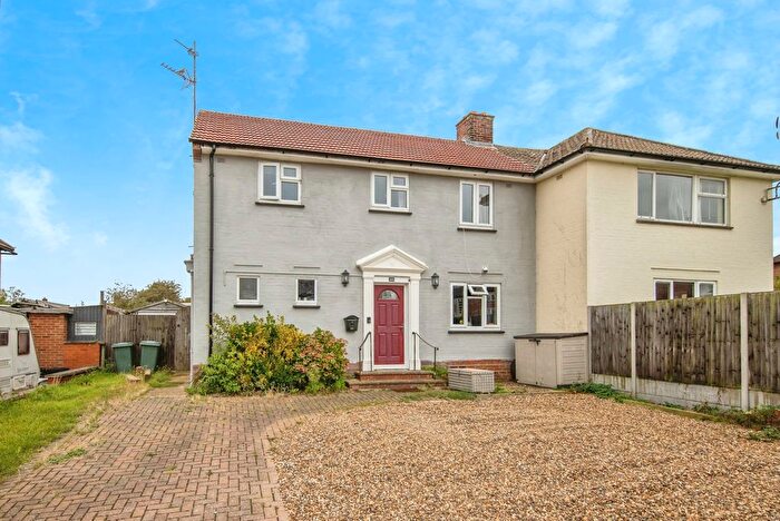 3 Bedroom Semi-Detached House For Sale In King George Road, Colchester, Essex, CO2