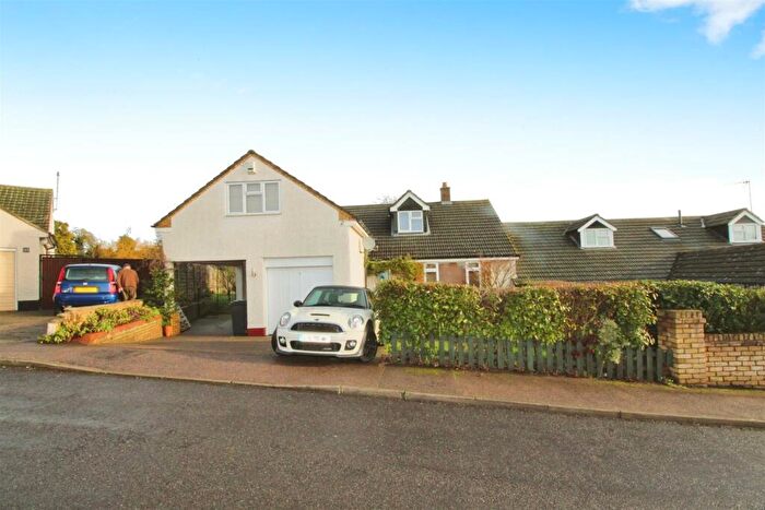 5 Bedroom House To Rent In Lindsay Avenue, Hitchin, Hertfordshire, SG4