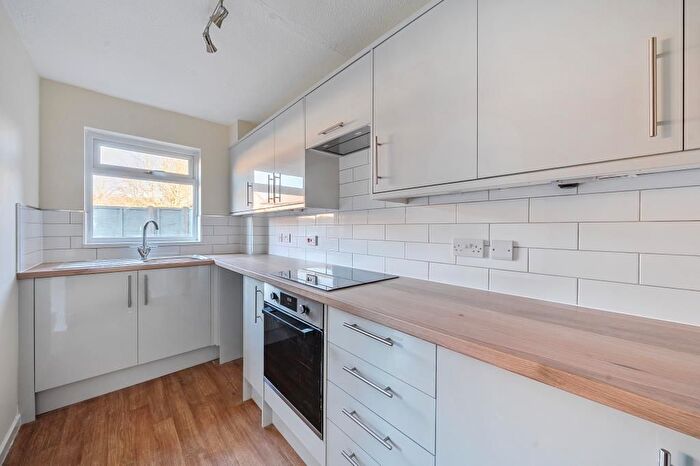 1 Bedroom End Of Terrace House To Rent In Cairngorm Road, Thatcham, RG19