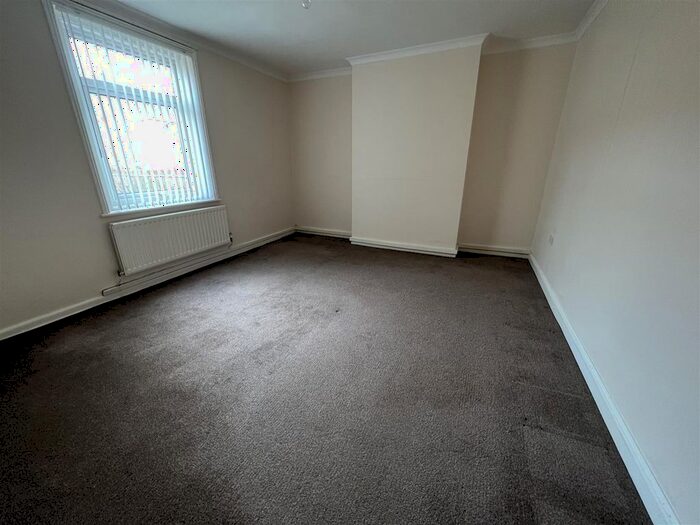 1 Bedroom Flat To Rent In Hawthorn Road, Ashington, Northumberland, NE63