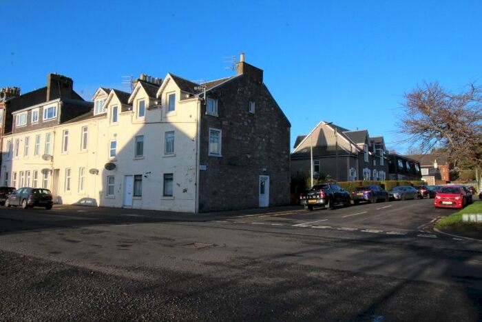 1 Bedroom Flat To Rent In 19 Lomond Street, Helensburgh G84