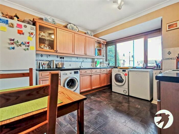 3 Bedroom Terraced House To Rent In Lullingstone Road, Belvedere, DA17