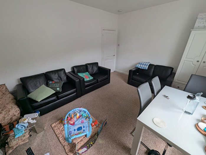 2 Bedroom Barn Conversion To Rent In Ancrum Drive, Dundee, DD2