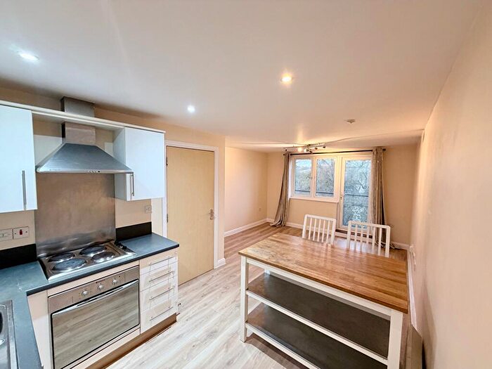 2 Bedroom Apartment To Rent In Yeoman Close, Ipswich, IP1