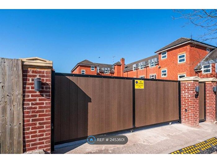 1 Bedroom Flat To Rent In Coyne Close, Tipton, DY4