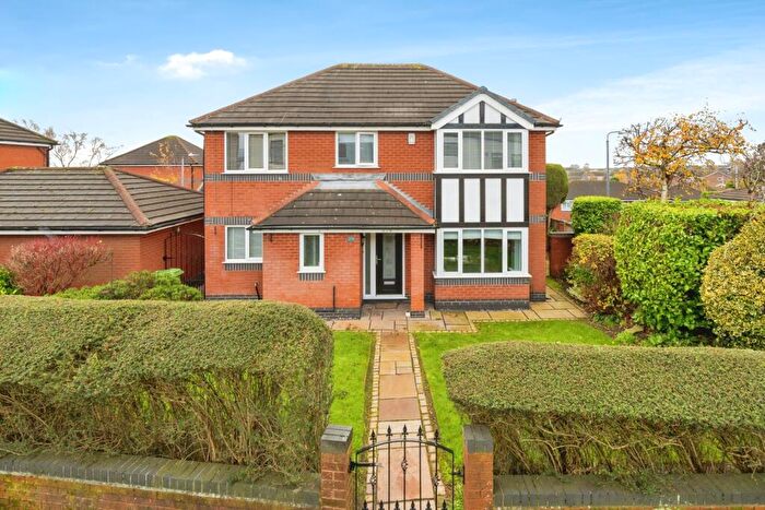 4 Bedroom Detached House For Sale In Manchester Road, Bolton, Lancashire, BL6