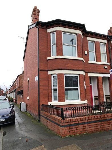 4 Bedroom End Terrace House To Rent In Broadfield Road, Manchester, Greater Manchester, M14