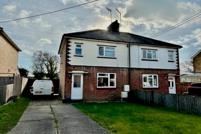 2 Bedroom Semi-Detached House To Rent In New Road, Chelmsford, CM3