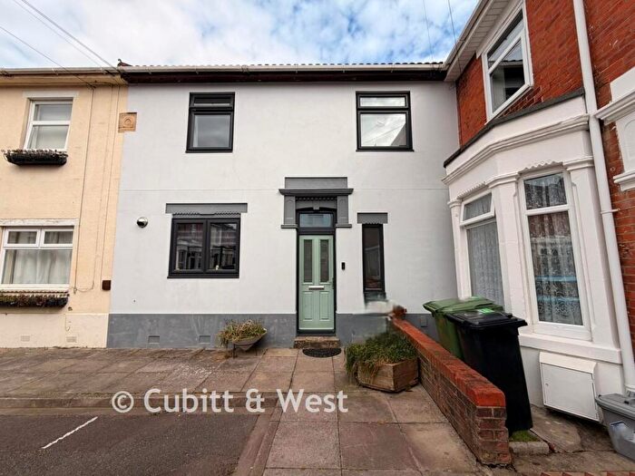 3 Bedroom Terraced House For Sale In Ventnor Road, Southsea, Hampshire, PO4