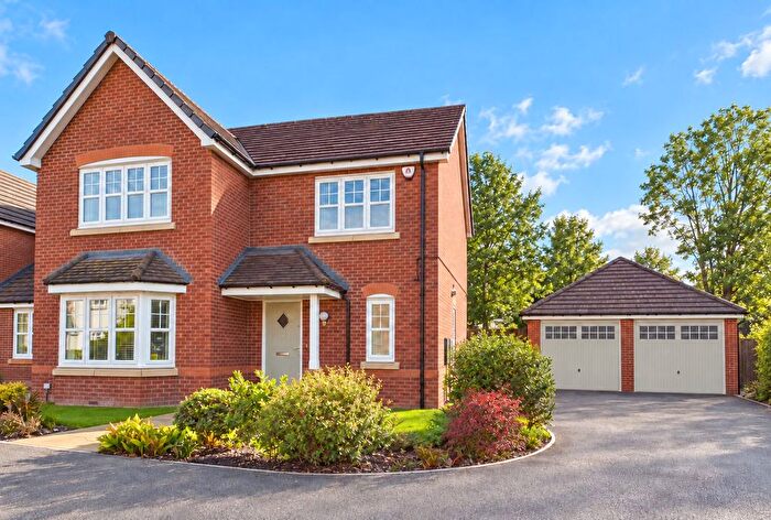 4 Bedroom Detached House For Sale In Llys Y Groes, Wrexham, LL13