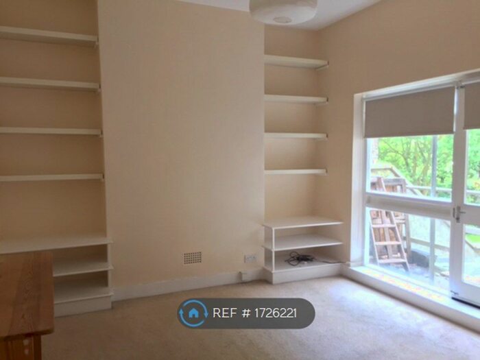 1 Bedroom Flat To Rent In Spenser Road, Herne Hill, SE24