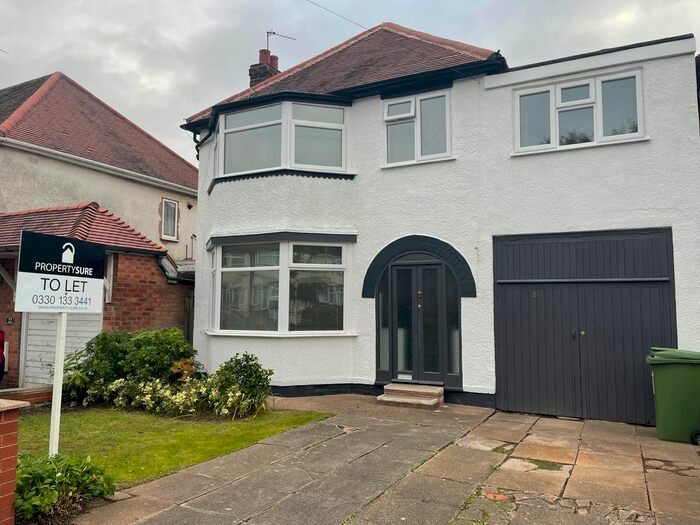 4 Bedroom Detached House To Rent In Ribbersford Avenue, Wolverhampton WV10