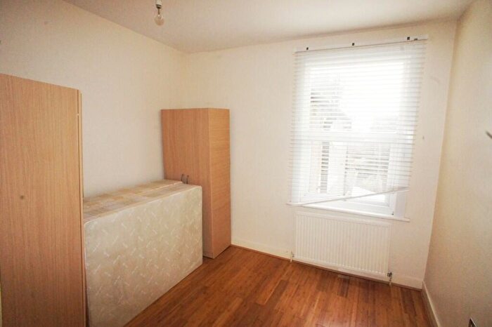 2 Bedroom Flat To Rent In Colchester Avenue, London, E12