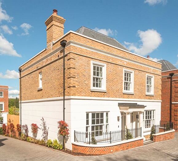 4 Bedroom Detached House For Sale In Brunswick Gardens, Chilbolton Avenue, Winchester, Hampshire, SO22