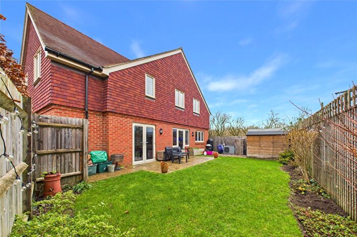4 Bedroom Detached House For Sale In The Orchids, Reading Road, Lower Basildon, Reading, RG8